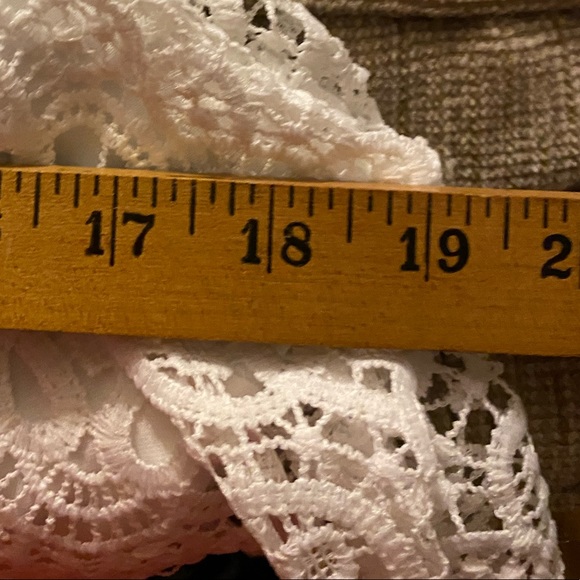 My Michelle White Lace Dress Juniors Size 7/Women’s Small (4-6) - Picture 9 of 10